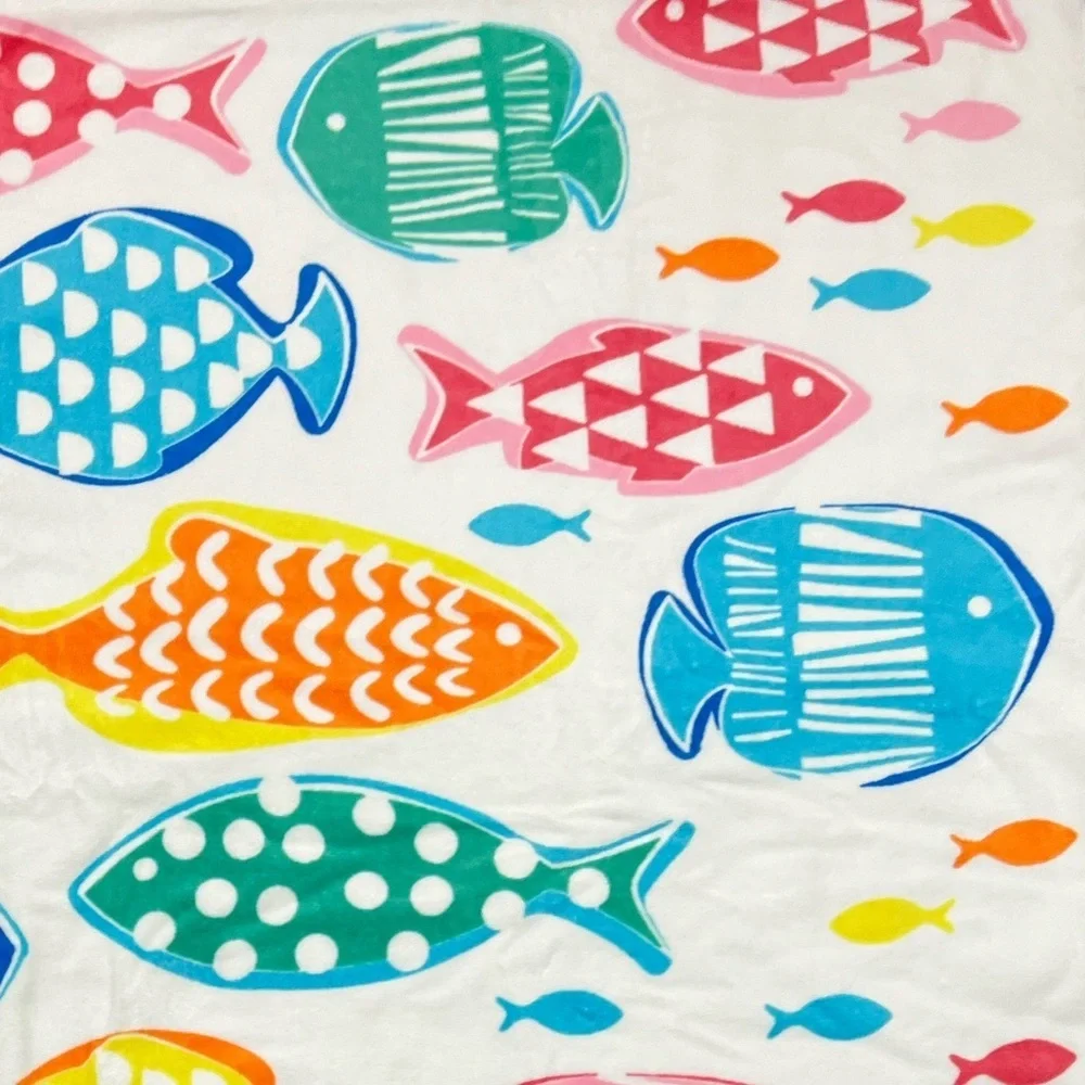 Caro - ‘Colorful Fish’ Beach Towel. 36” x 68”. NWT Firm! Last one!